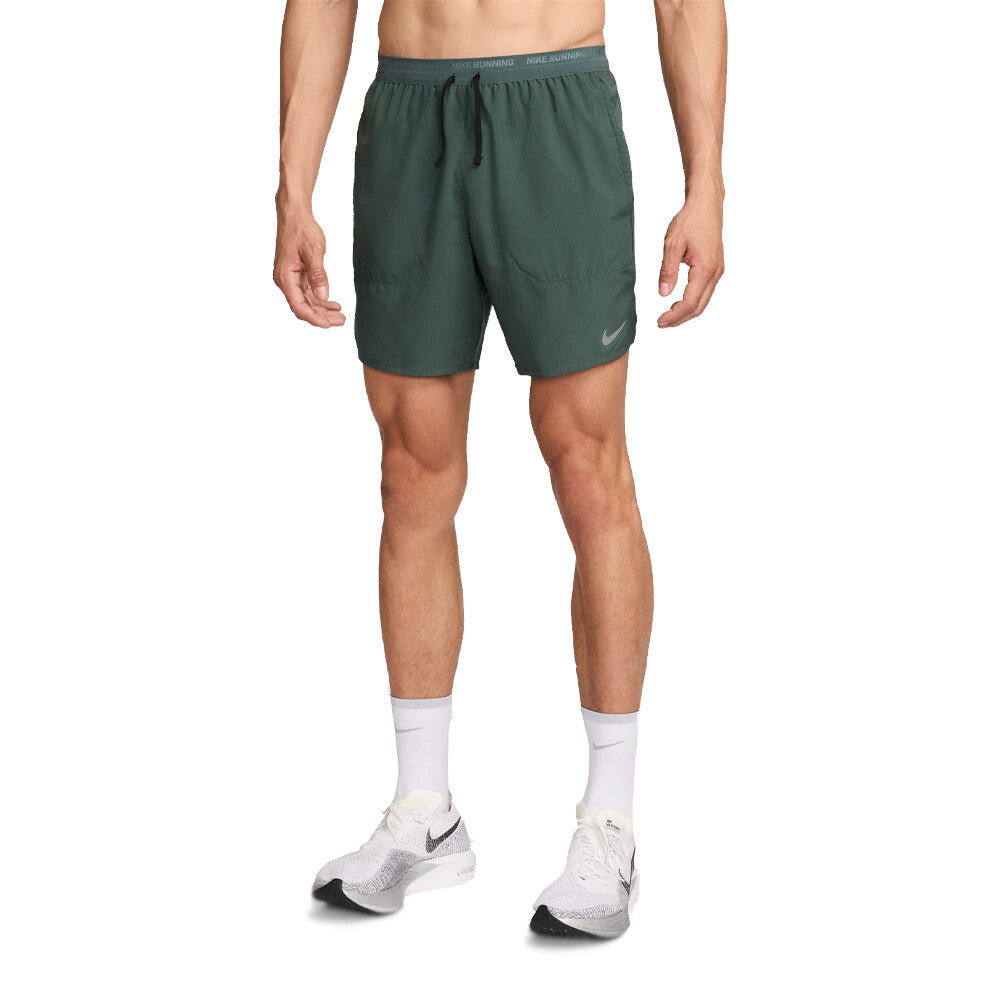 5" FLEX STRIDE SHORTS - VINTAGE GREEN